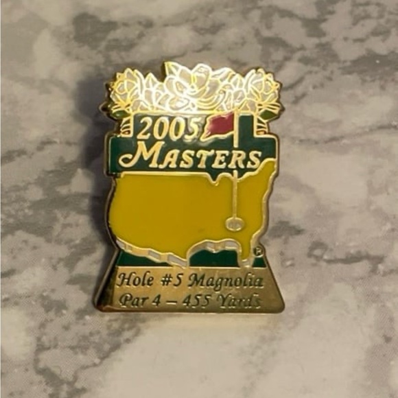 Masters Other - 2005 Masters Golf Augusta National Annual Commemorative Pin Magnolia